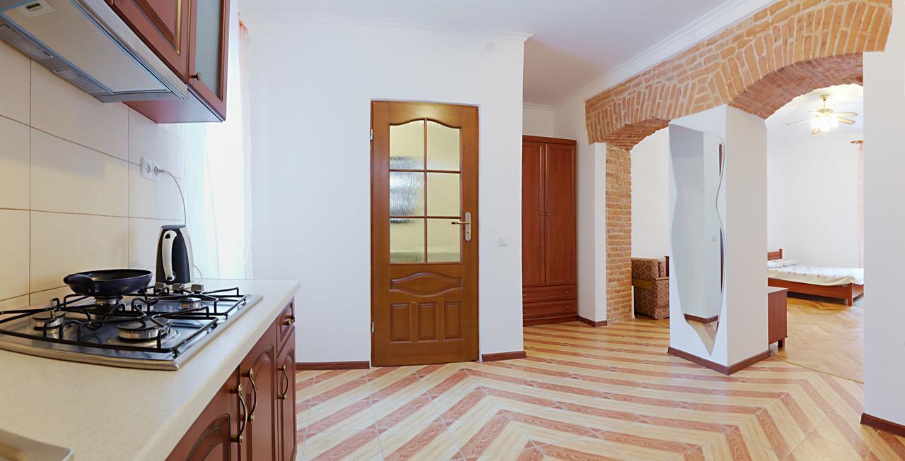 Apartment On Staroyevreiska,5 Leópolis Exterior foto